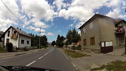 Obrázek z trasy Gospic, horské městečko