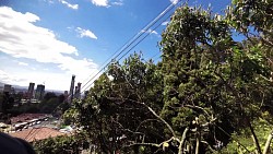 Obrázek z trasy Lanovkou dolů z hory Monserrat v Bogotě