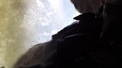 Bilder aus der Strecke Spaziergang unter dem Wasserfall Salto Hacha und Fahrt auf dem Canaima Lagoon