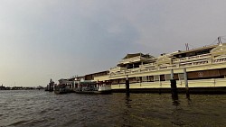 Picture from track Bangkok - on boat to Arun Wat