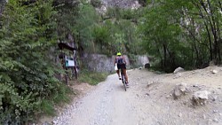Obrázek z trasy Sjezd na cyklotrase Ponale do Riva del Garda