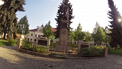 Obrazek z trasy Polná  - Záborná, Skrýšov - Poděšín  - Nížkov – wieża widokowa Rosička - Sázava  - po ścieżce do Přibyslavi